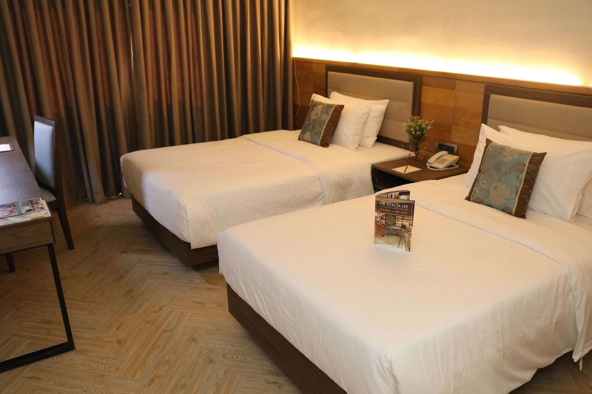 Acacia Hotel Bacolod Exterior foto