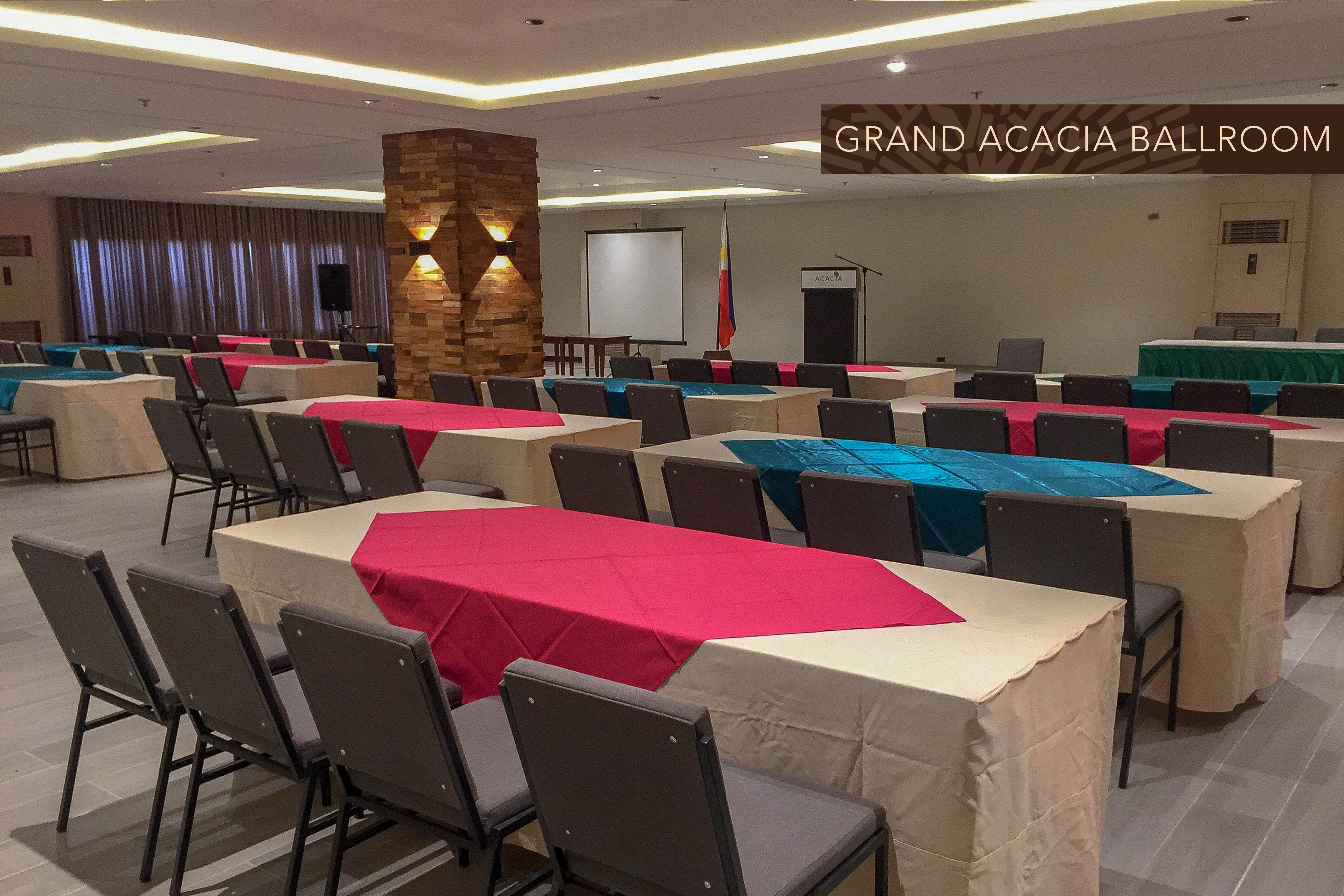 Acacia Hotel Bacolod Exterior foto